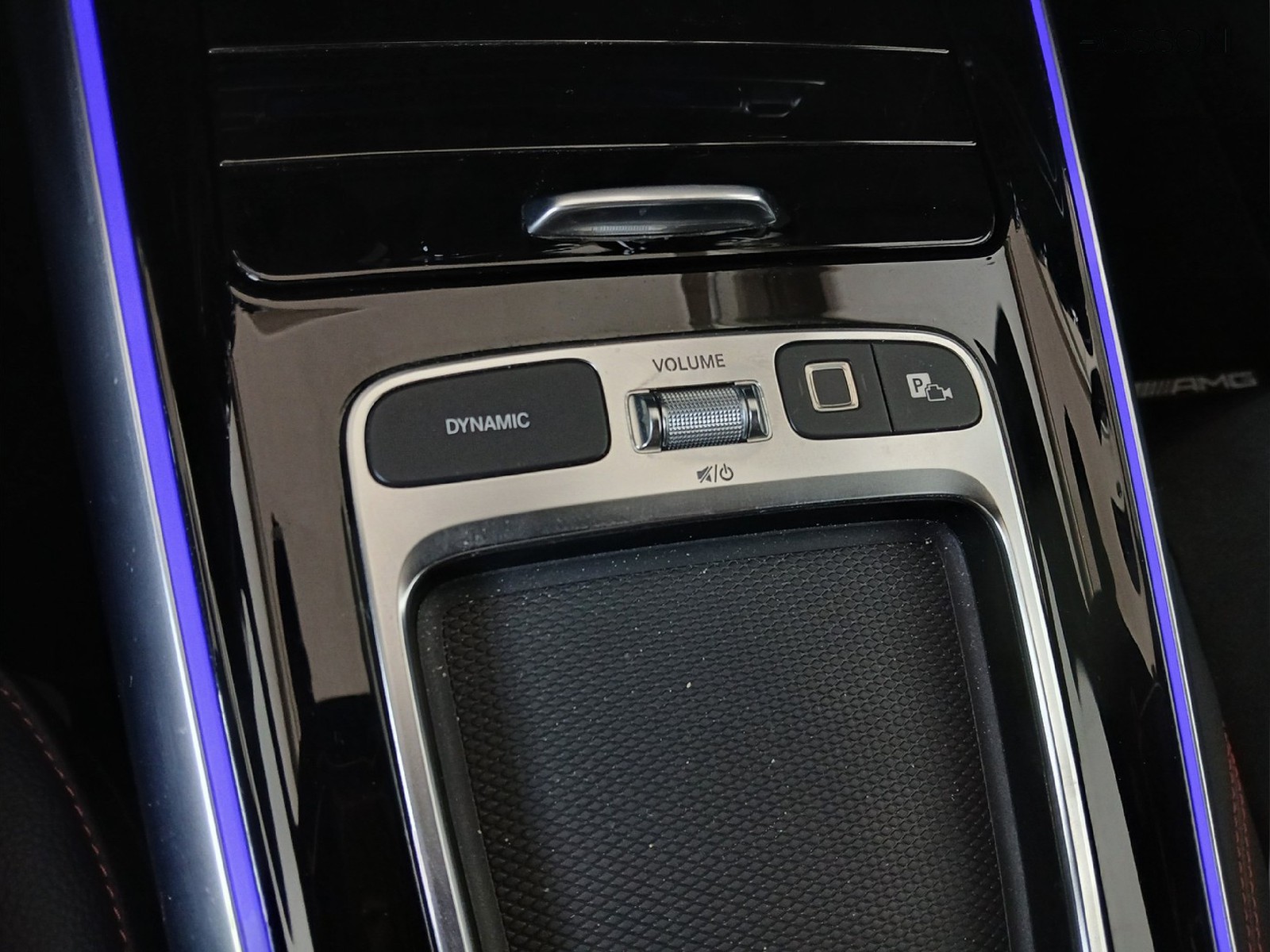 14 - Mercedes GLA 180 d amg line advanced plus 8g-dct