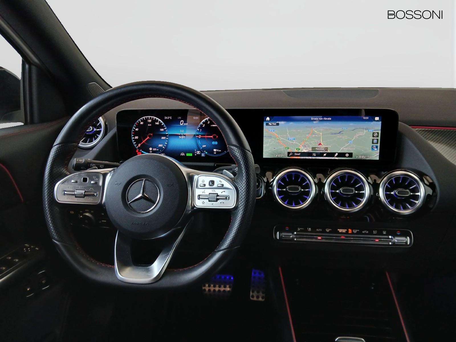 12 - Mercedes GLA 250 e plug in hybrid (e eq-power) premium 8g-dct