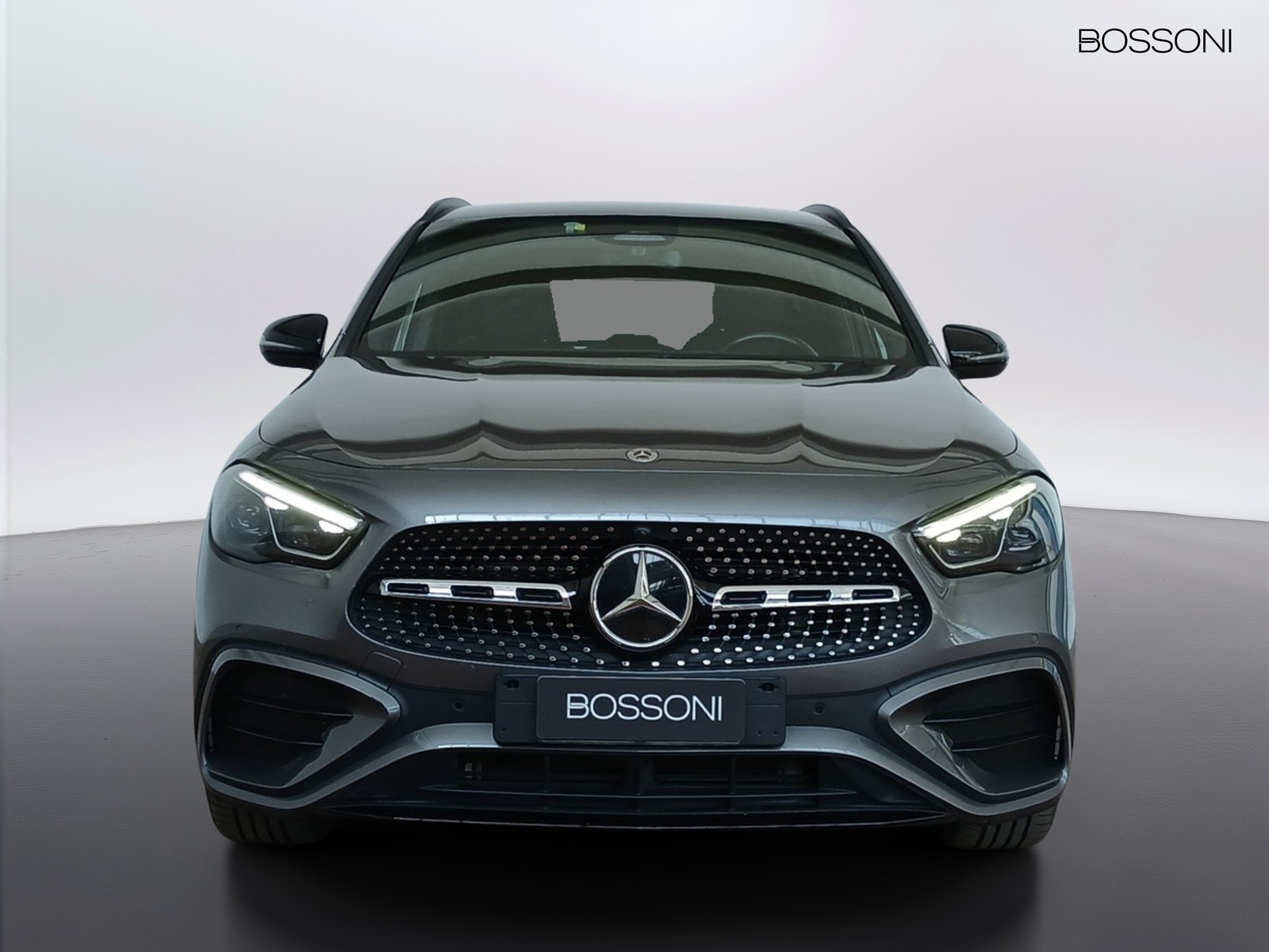 2 - Mercedes GLA 200 d amg line premium 8g-dct