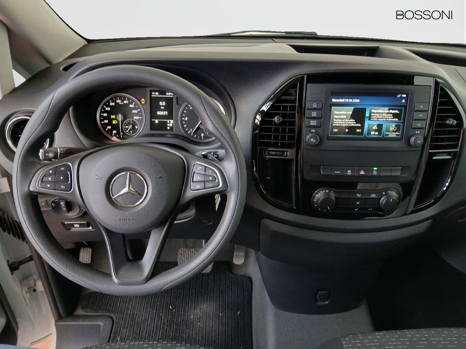 12 - Mercedes Vans Vito 114 cdi long pro auto my20