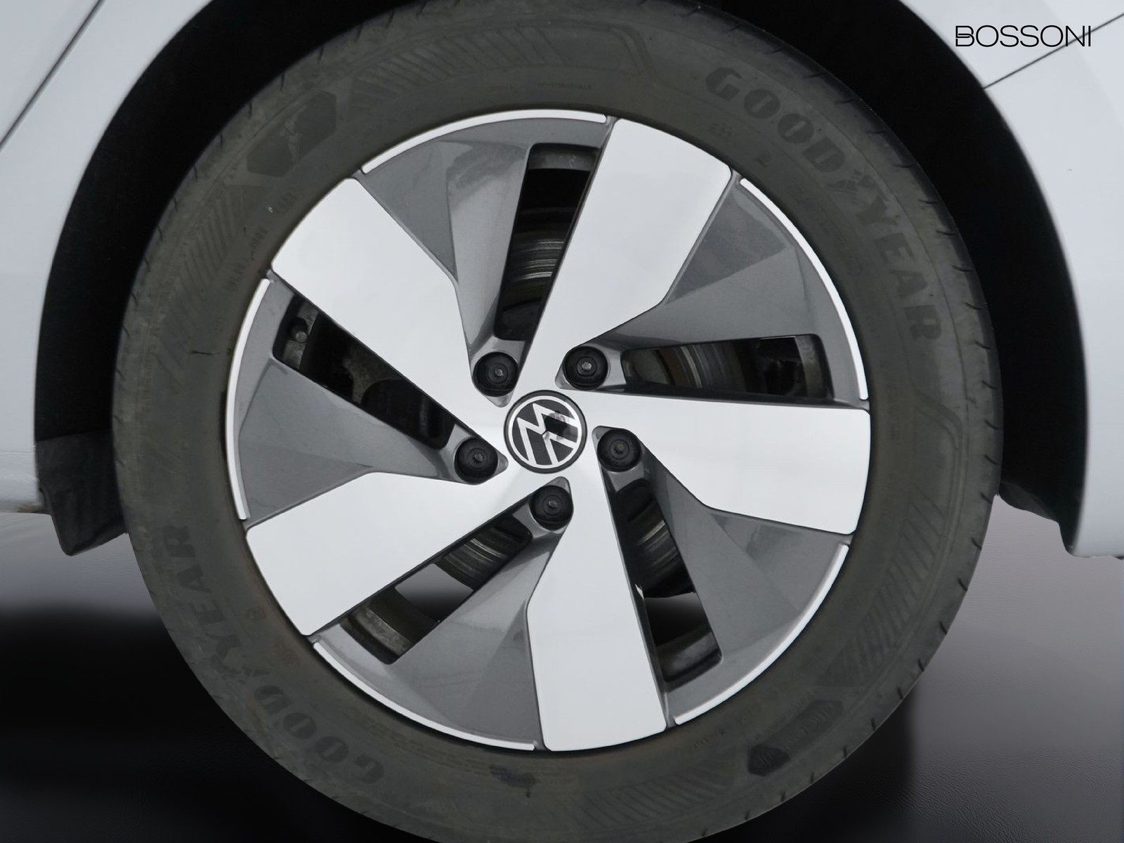 12 - Volkswagen Passat 2.0 tdi scr evo 150cv business dsg