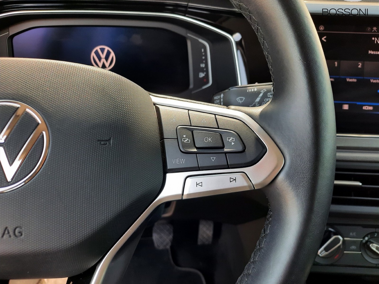 14 - Volkswagen Polo 1.0 tsi 95cv style