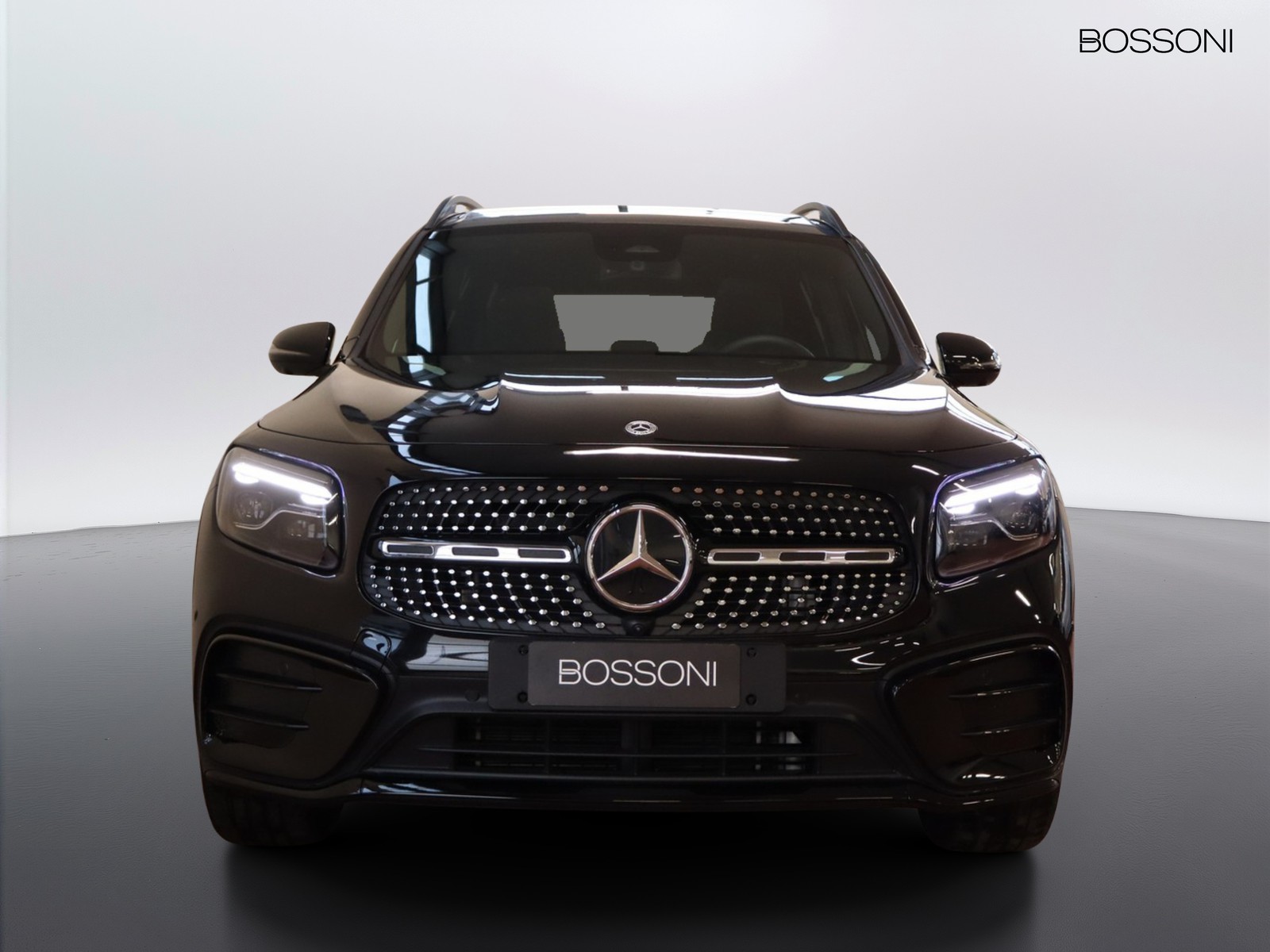 2 - Mercedes GLB 180 amg line premium 7g-dct