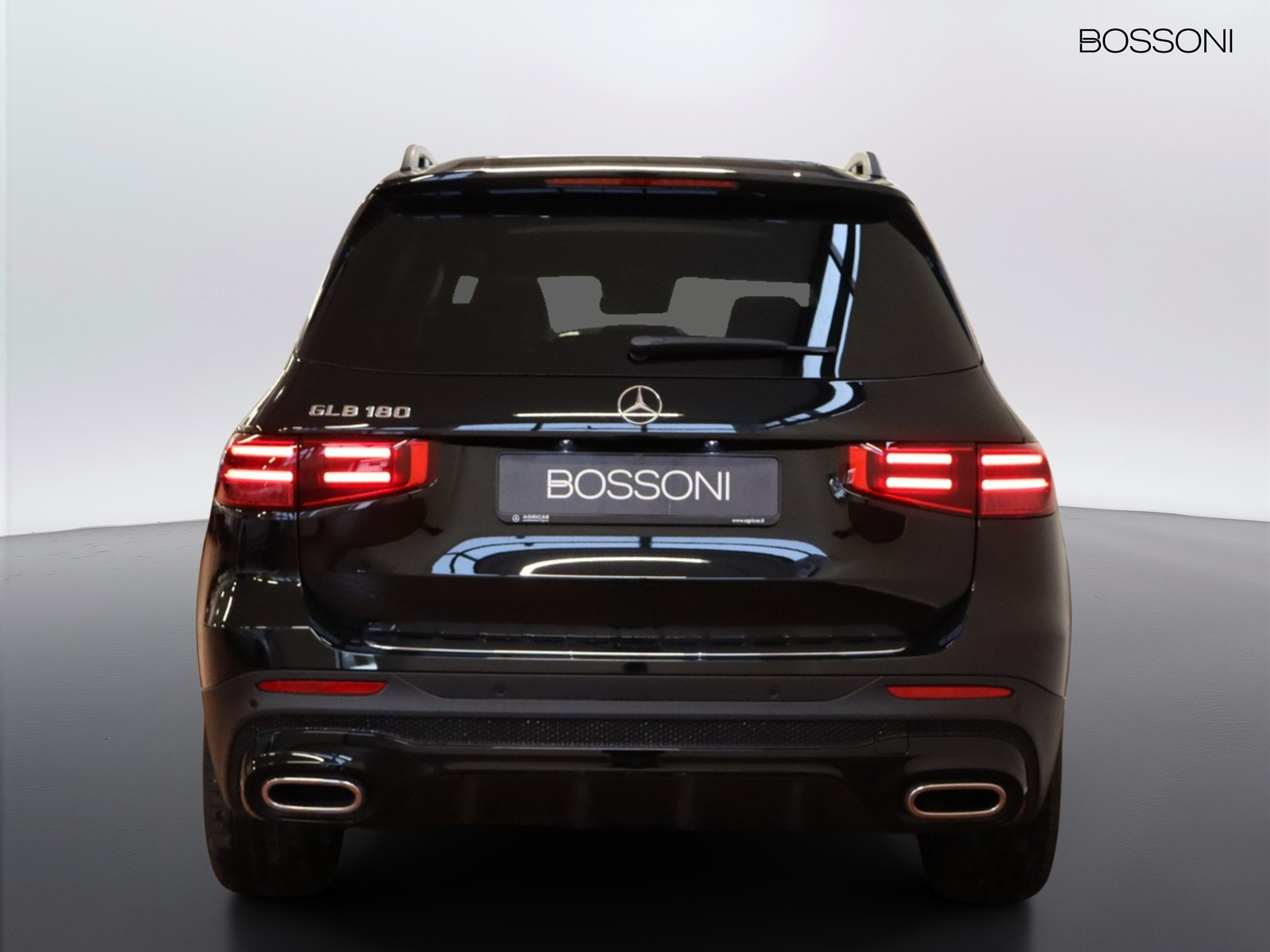6 - Mercedes GLB 180 amg line premium 7g-dct