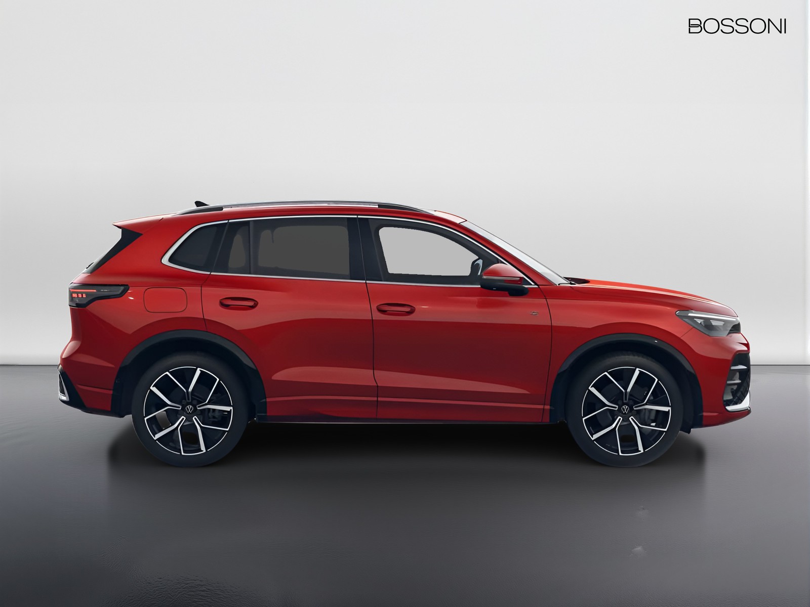 6 - Volkswagen Tiguan 1.5 tsi ehybrid 204cv r-line plus dsg
