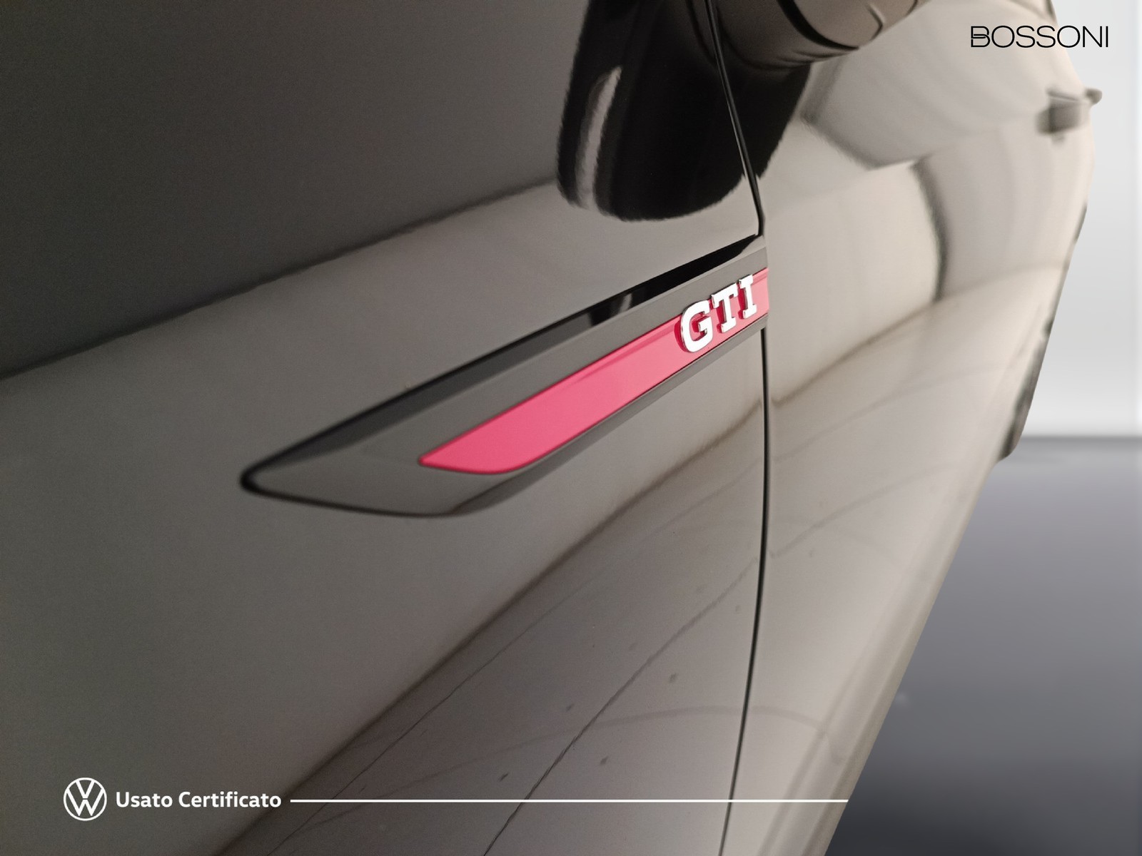 23 - Volkswagen Golf 2.0 tsi 245cv gti dsg