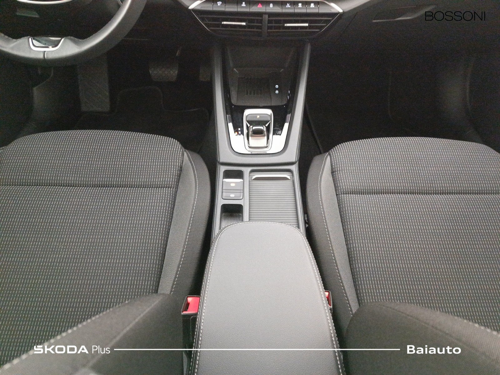 14 - Skoda Octavia wagon 2.0 tdi 150cv executive dsg