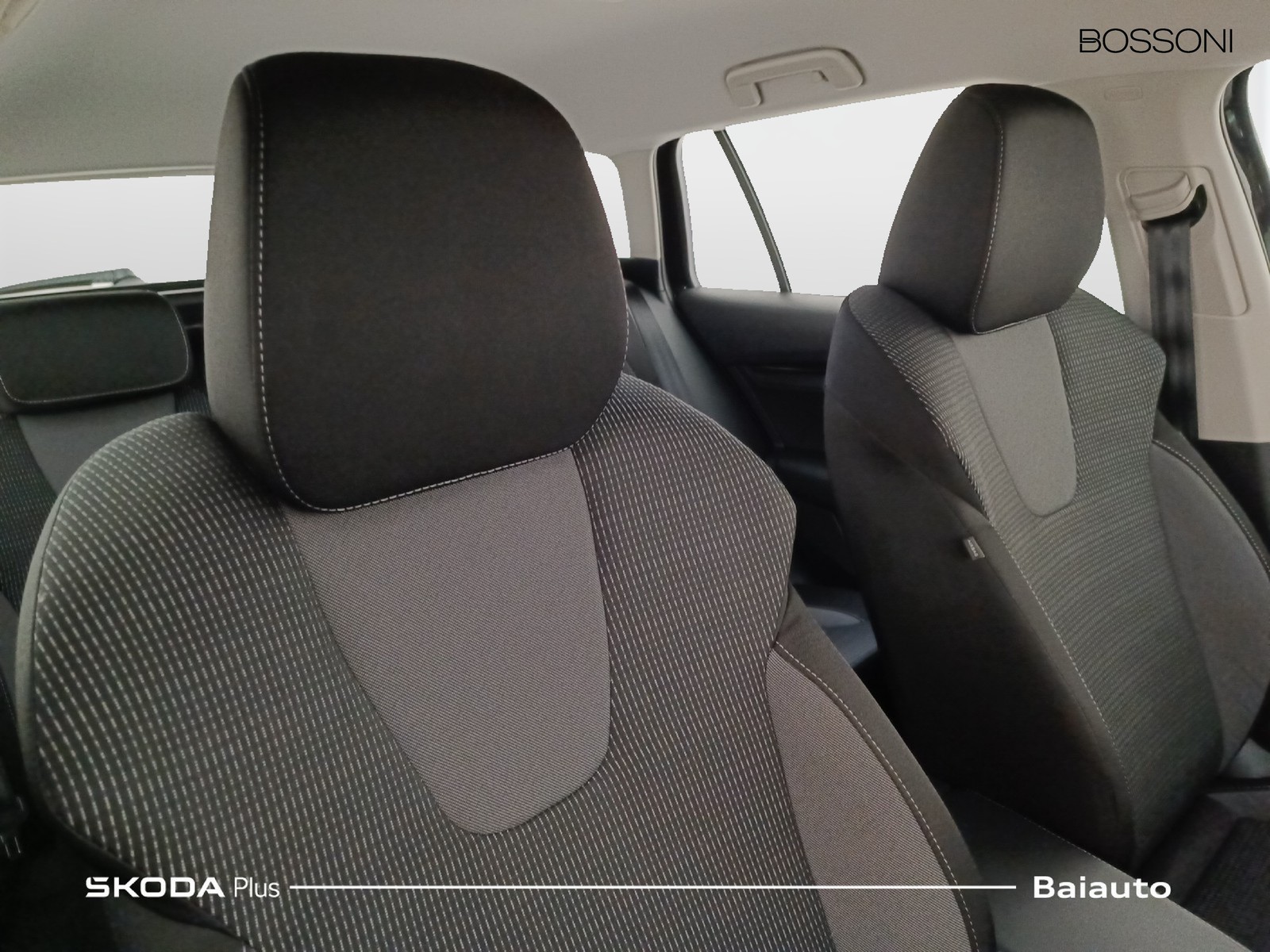 22 - Skoda Octavia wagon 2.0 tdi 150cv executive dsg