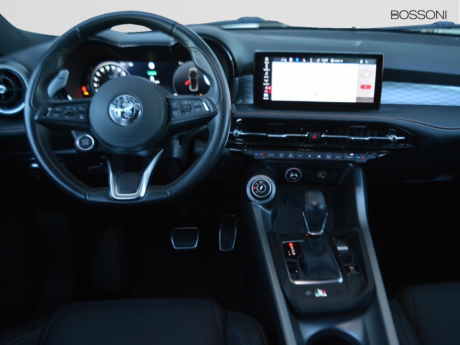 9 - Alfa Romeo Tonale 1.5 hybrid 160cv veloce tct7