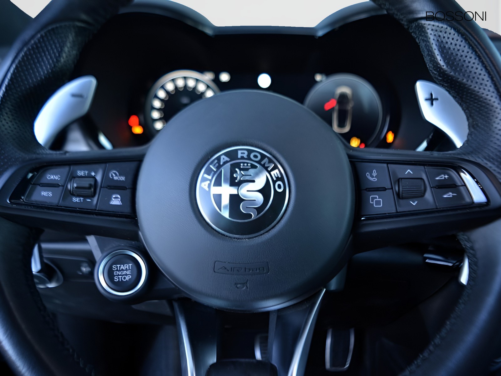 16 - Alfa Romeo Tonale 1.5 hybrid 160cv veloce tct7
