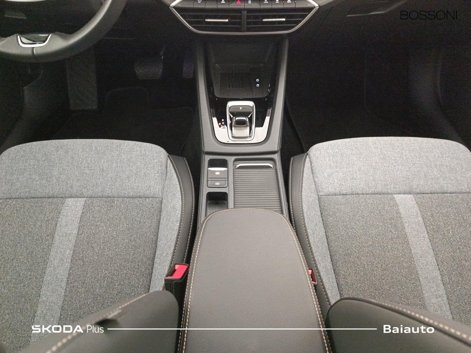 14 - Skoda Octavia wagon 2.0 tdi 150cv selection dsg