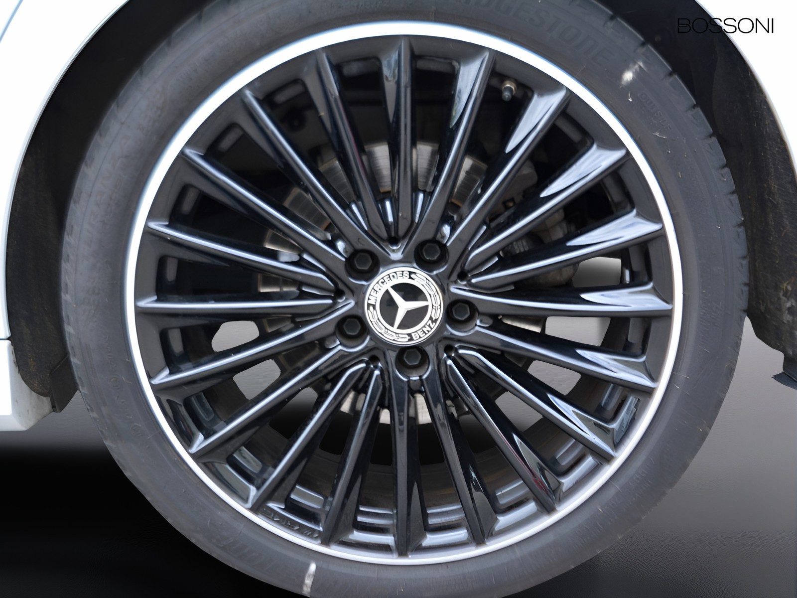 16 - Mercedes CLA shooting brake 200 amg line advanced plus 7g-dct
