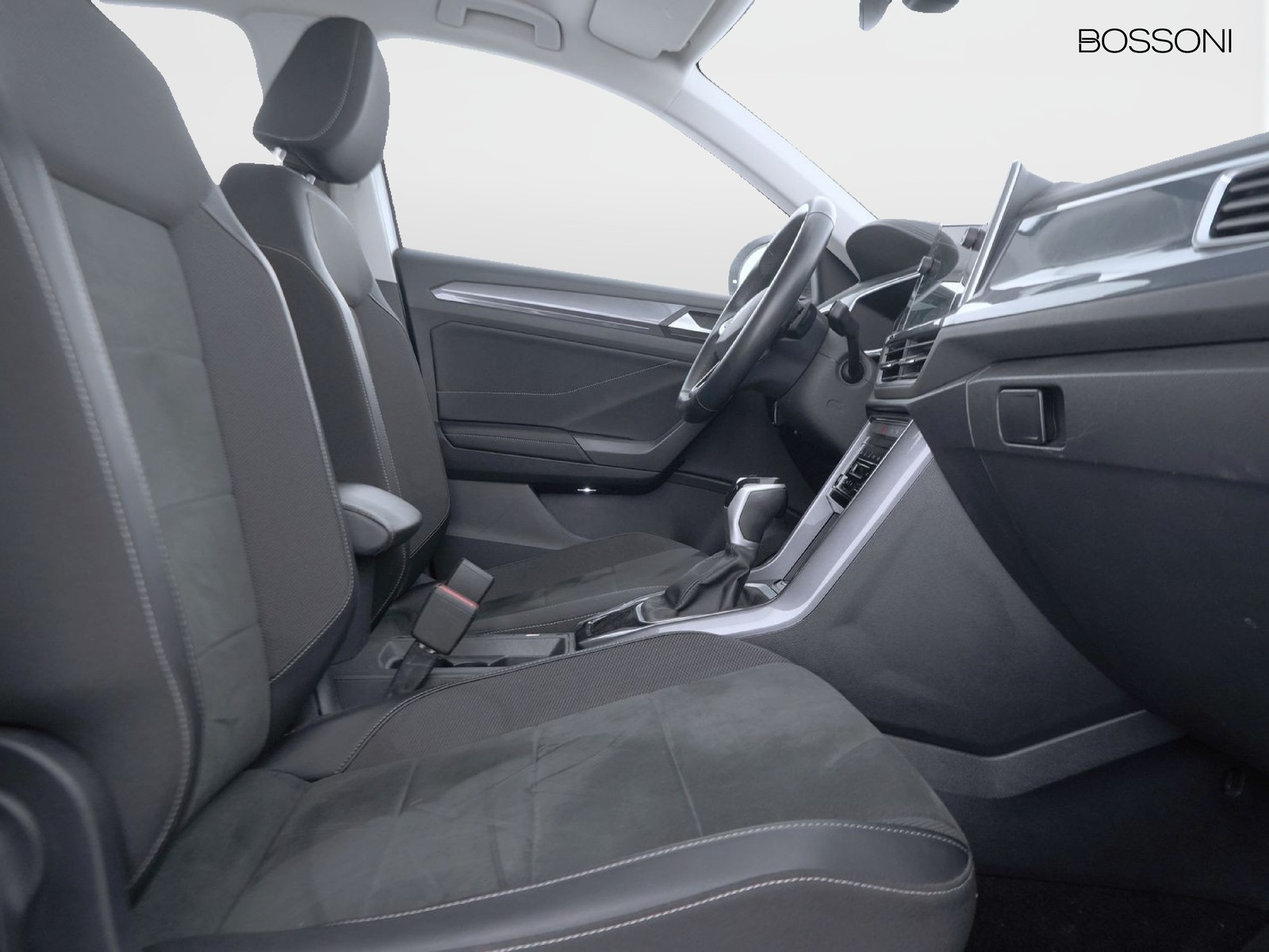 8 - Volkswagen T-Roc 2.0 tdi scr 150cv style dsg