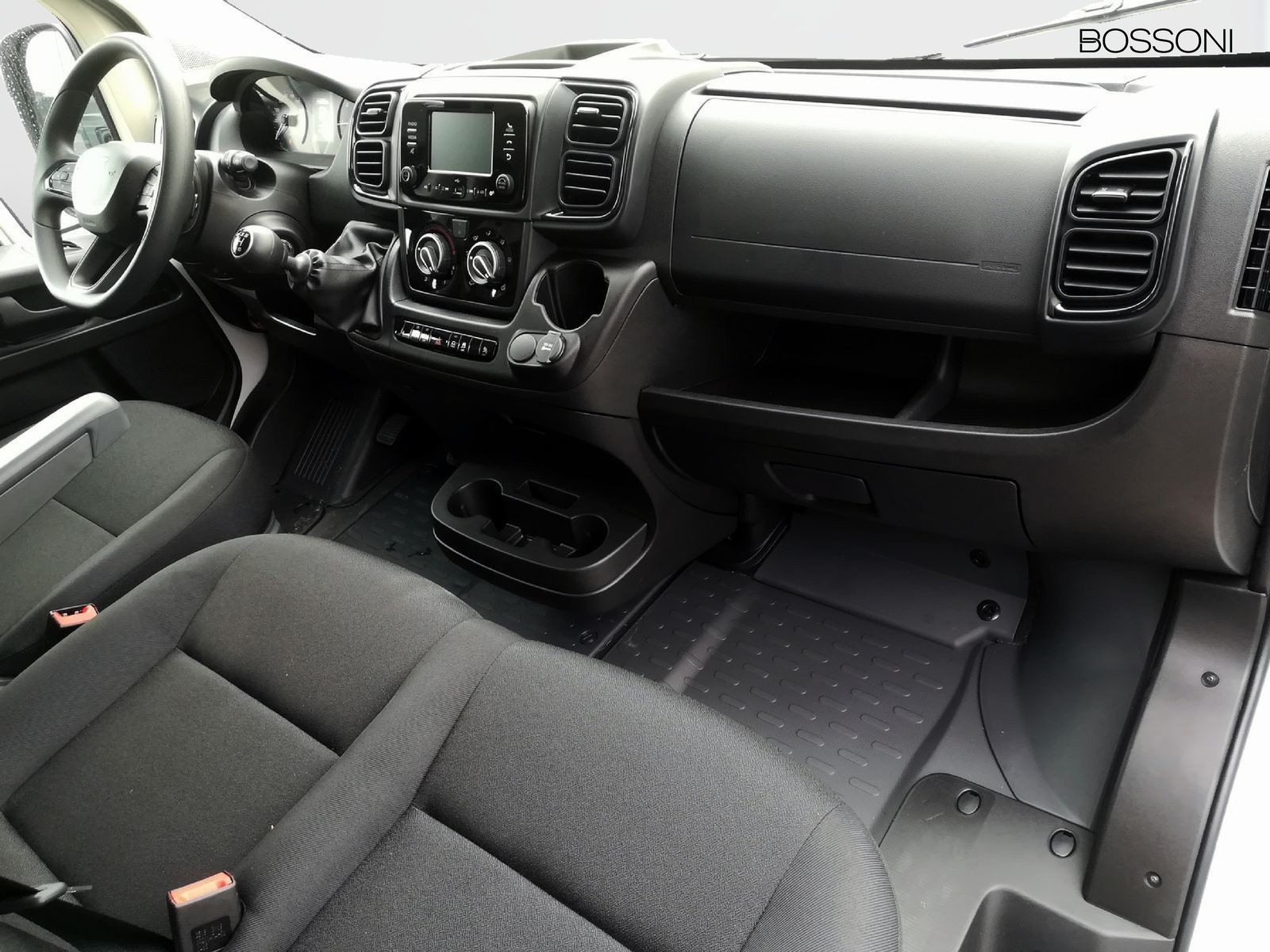 9 - Fiat Professional Ducato maxi 35 l3h2 2.2 diesel 140cv