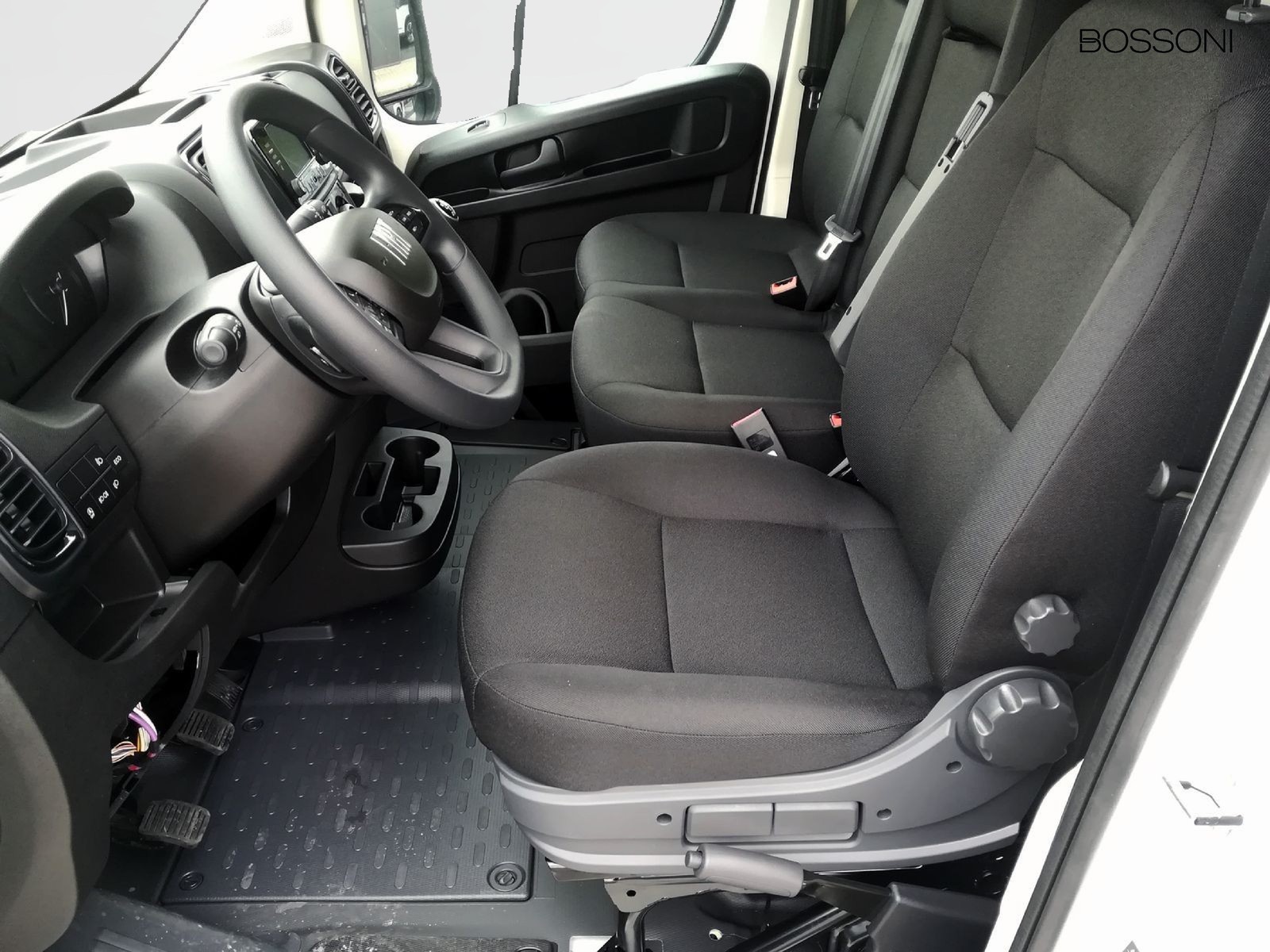 12 - Fiat Professional Ducato maxi 35 l3h2 2.2 diesel 140cv
