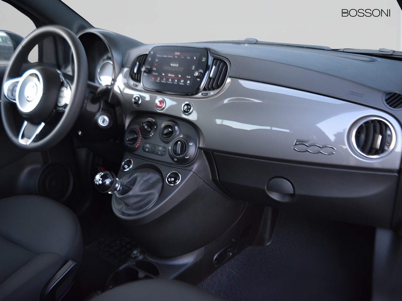 8 - Fiat 500 1.0 firefly hybrid 70cv