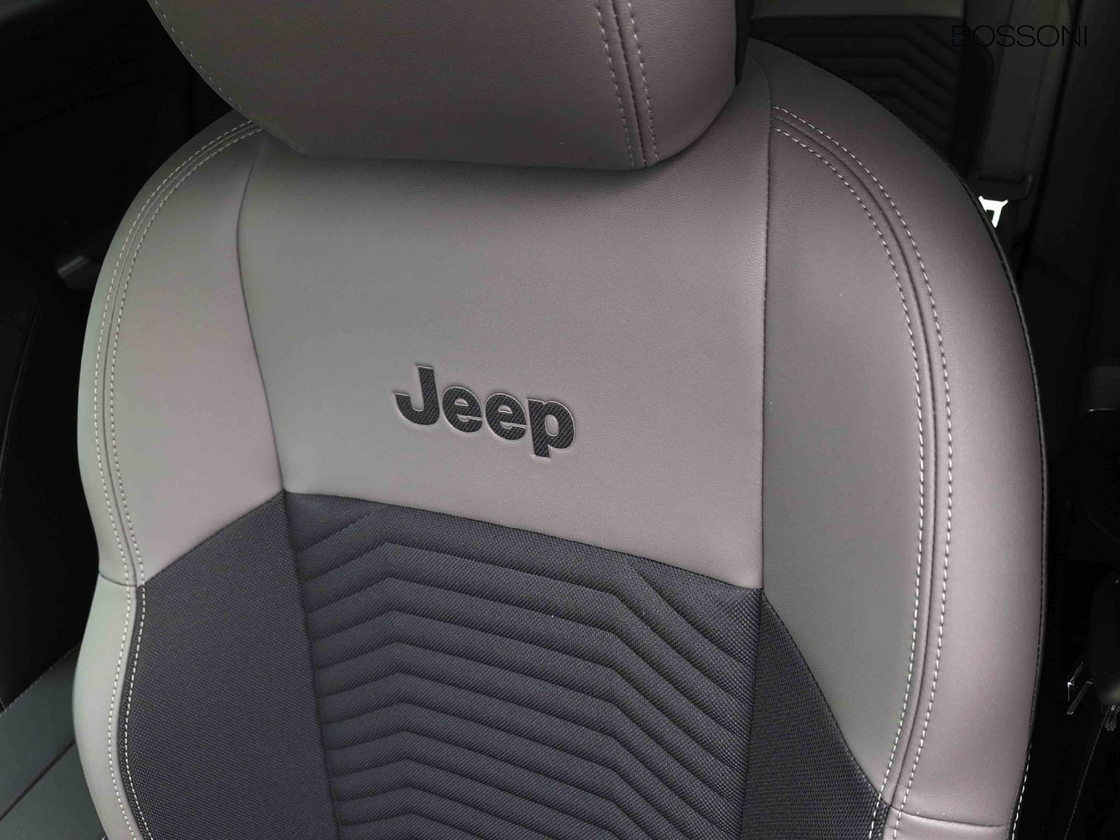 21 - Jeep Compass 1.2 turbo e-hybrid mhev 145cv first edition fwd edct6
