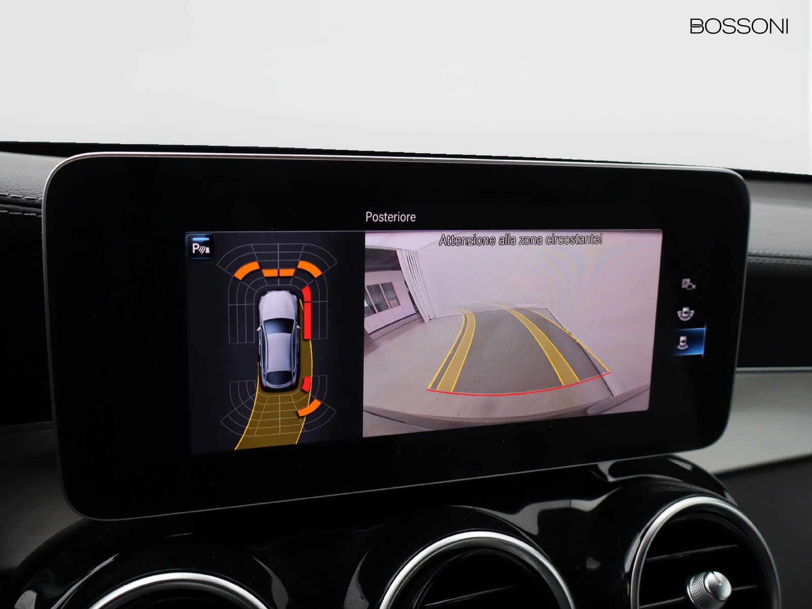 11 - Mercedes GLC coupe 300 de plug in hybrid (de eq-power) premium 4matic 9g-tronic plus