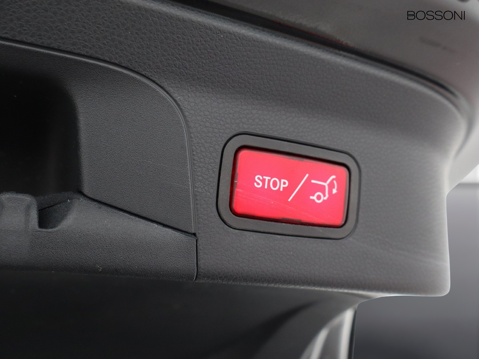 18 - Mercedes GLC coupe 300 de plug in hybrid (de eq-power) premium 4matic 9g-tronic plus