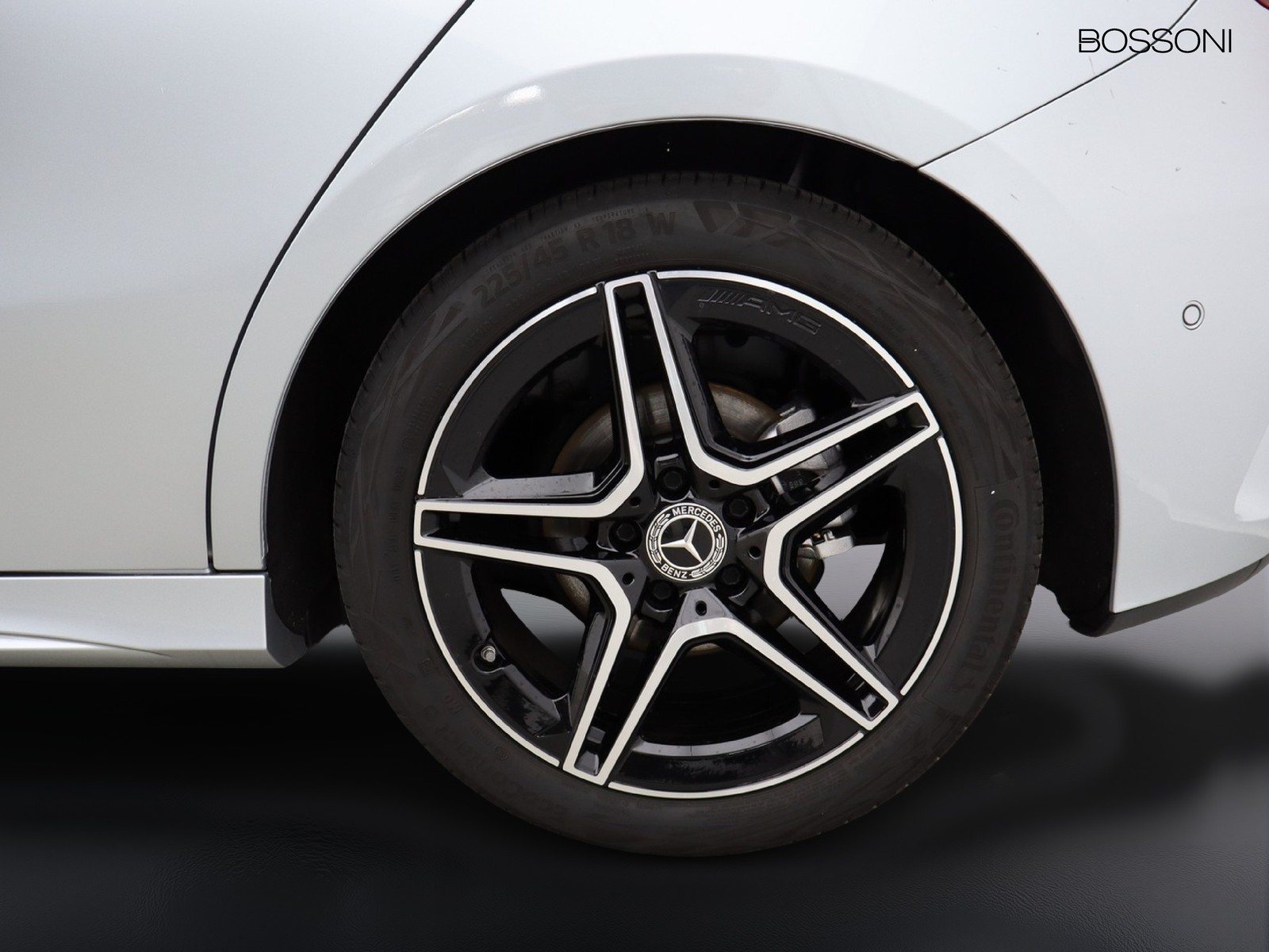 4 - Mercedes Classe A 180 d amg line advanced plus speedshift dct amg 8g
