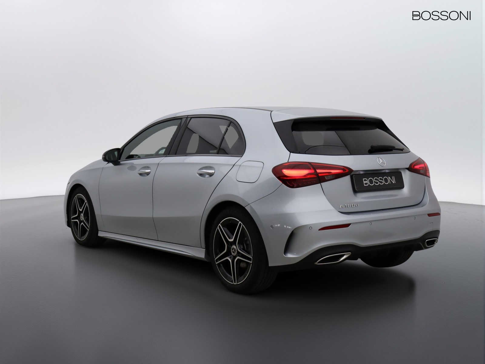 5 - Mercedes Classe A 180 d amg line advanced plus speedshift dct amg 8g