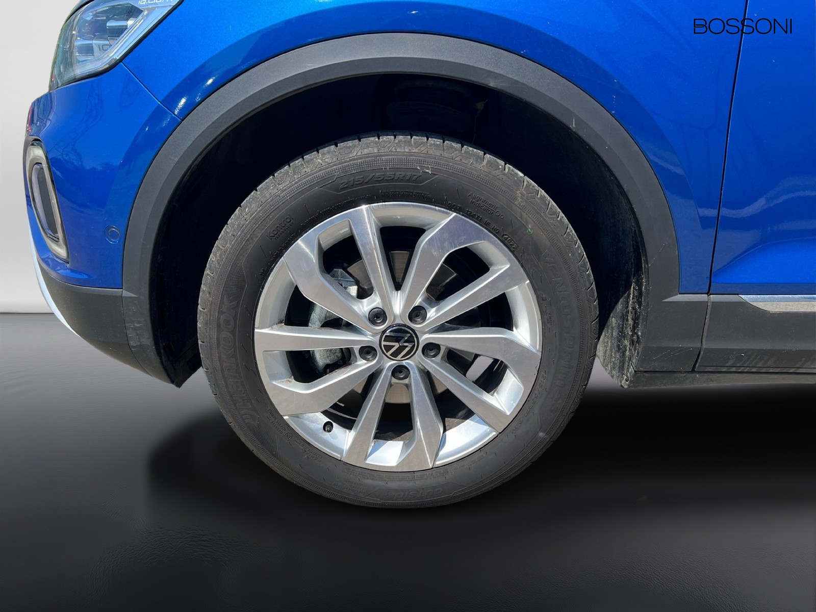 4 - Volkswagen T-Roc 1.0 tsi 110cv style
