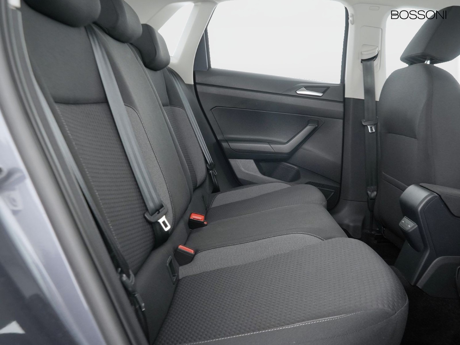 9 - Volkswagen Polo 1.0 tsi 95cv life