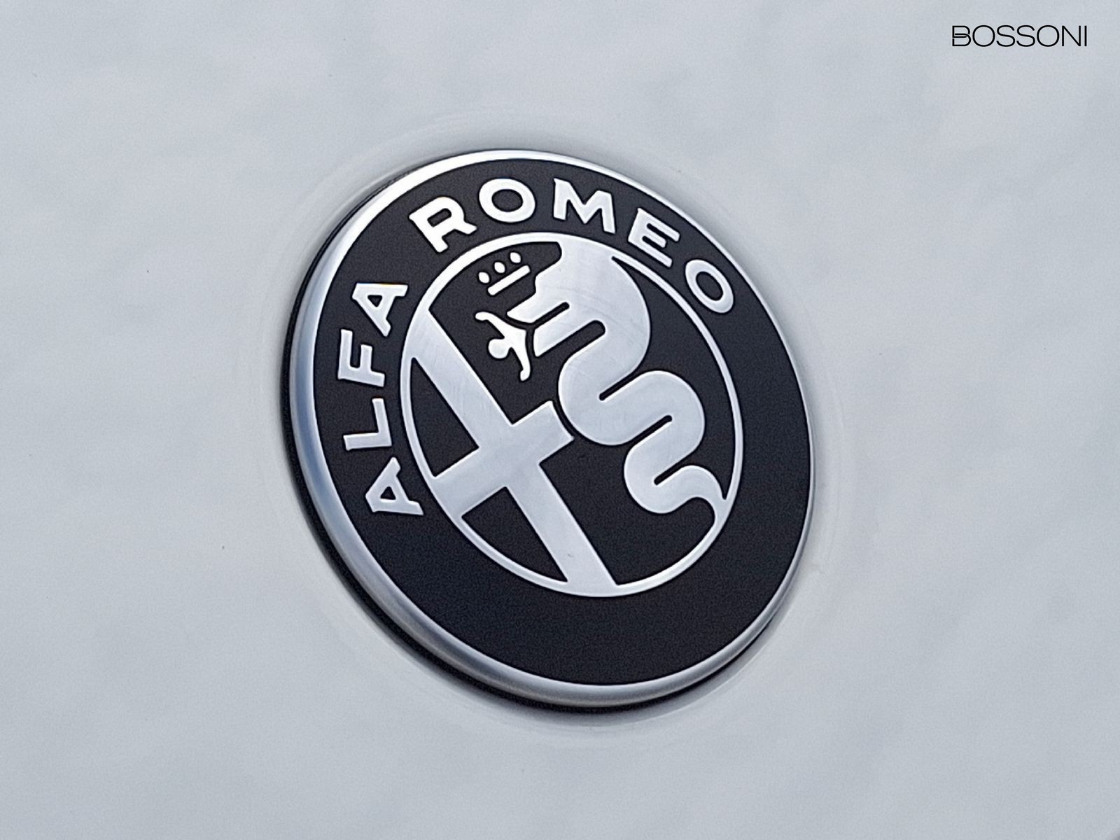 24 - Alfa Romeo Junior 1.2 hybrid 145cv ibrida edct6