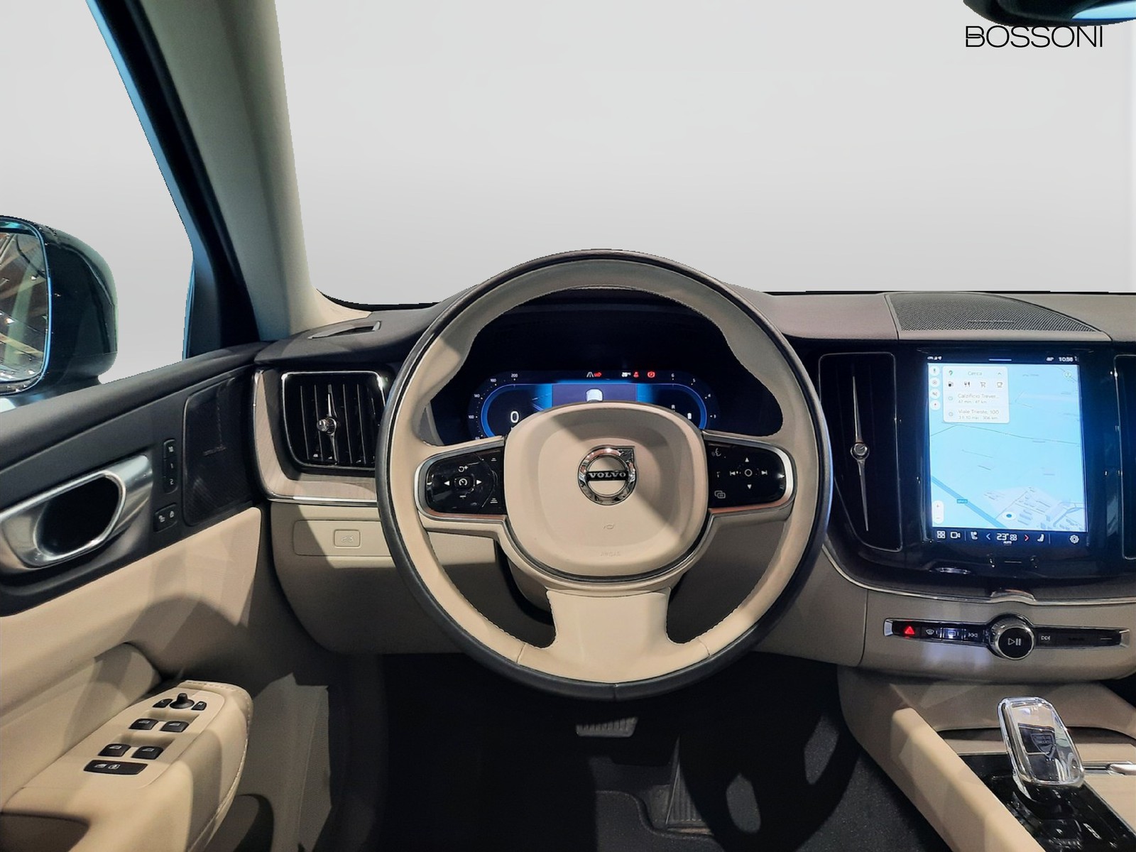9 - Volvo XC60 2.0 b4 plus bright awd automatico