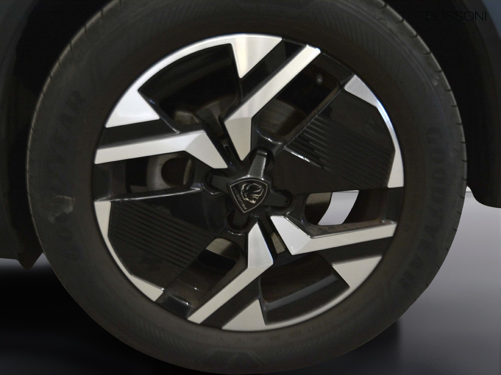 15 - Peugeot 2008 1.2 puretech 100cv allure s&s
