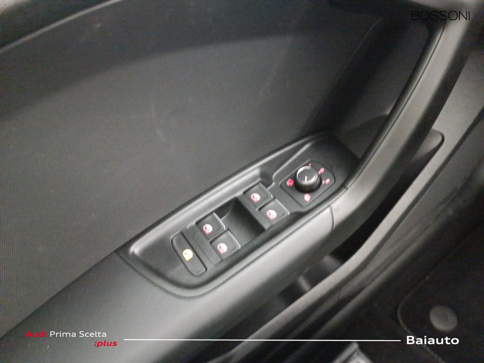 18 - Audi A1 sportback 30 1.0 tfsi 116cv identity black s tronic