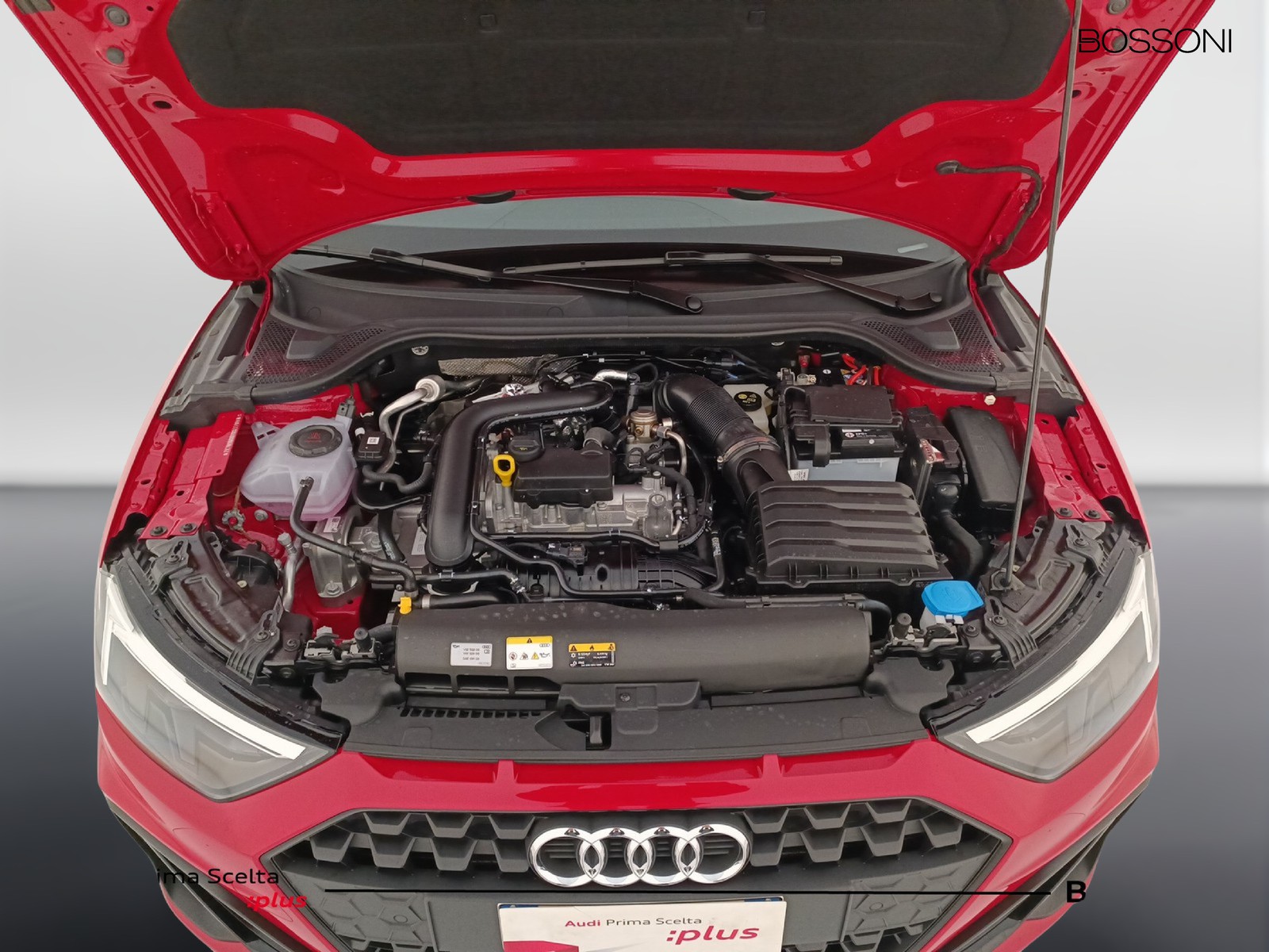 32 - Audi A1 sportback 30 1.0 tfsi 116cv identity black s tronic
