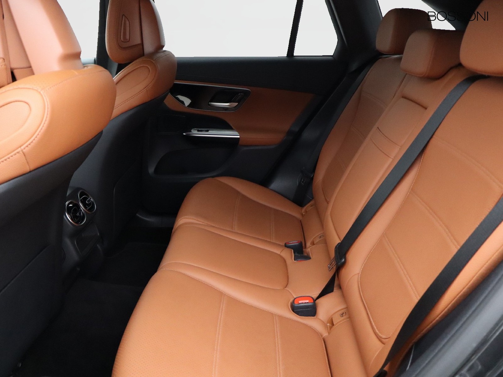 8 - Mercedes GLC suv 200 advanced plus 4matic 9g-tronic