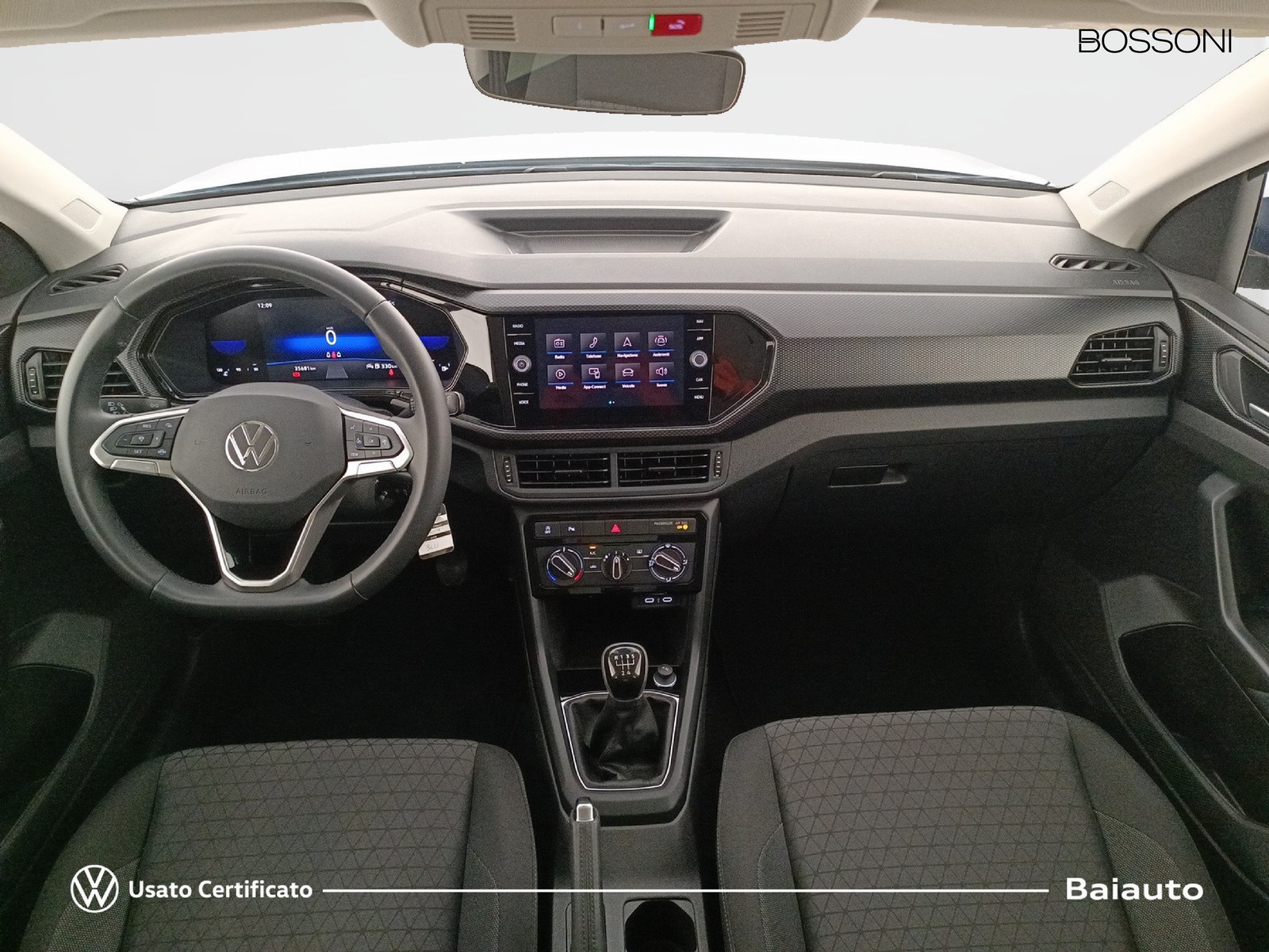 6 - Volkswagen T-Cross 1.0 tsi 95cv style