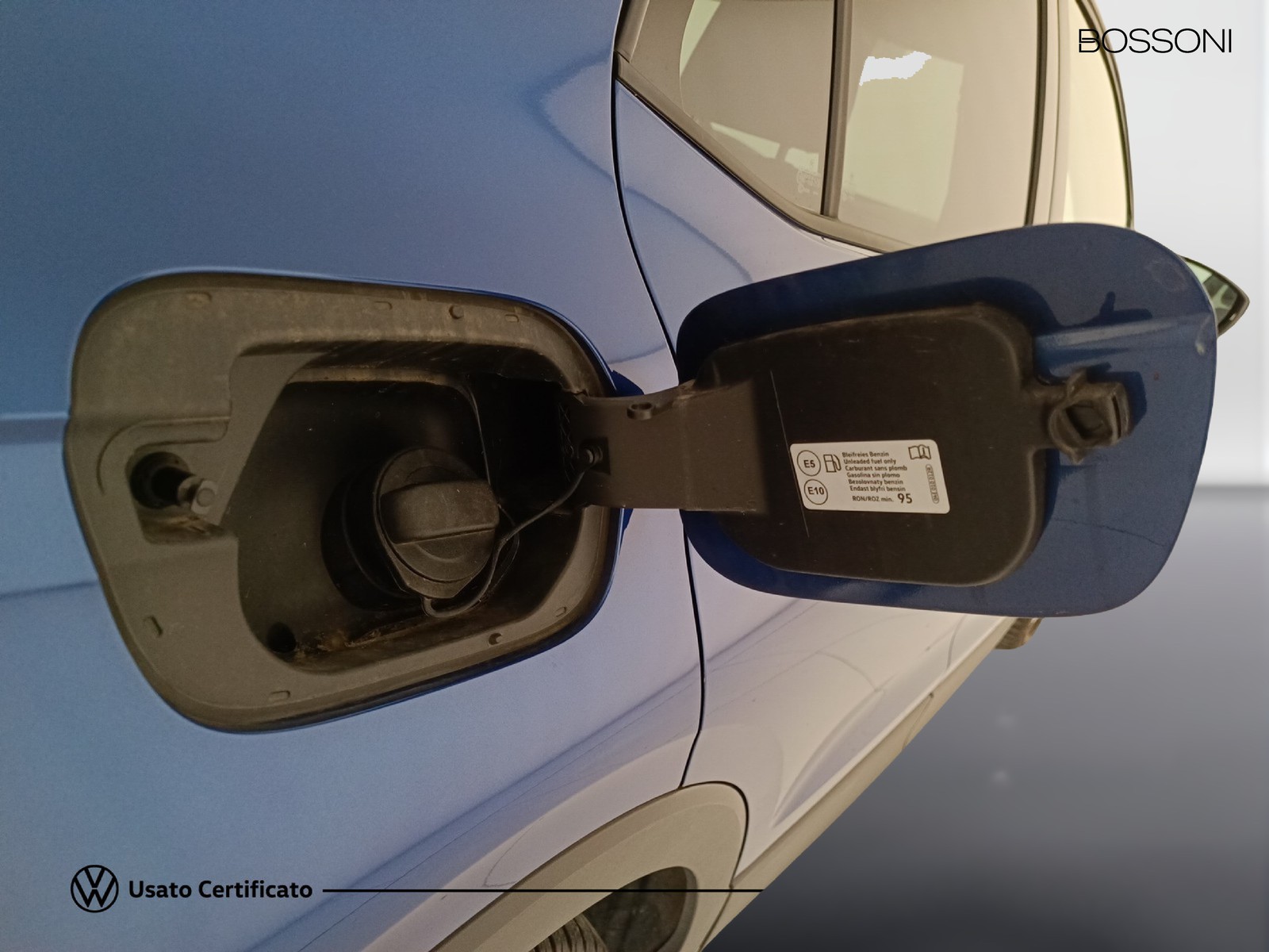32 - Volkswagen T-Cross 1.0 tsi 95cv style