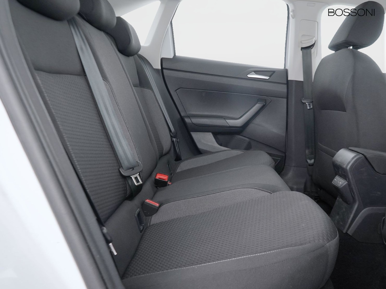 9 - Volkswagen Taigo 1.0 tsi 95cv life