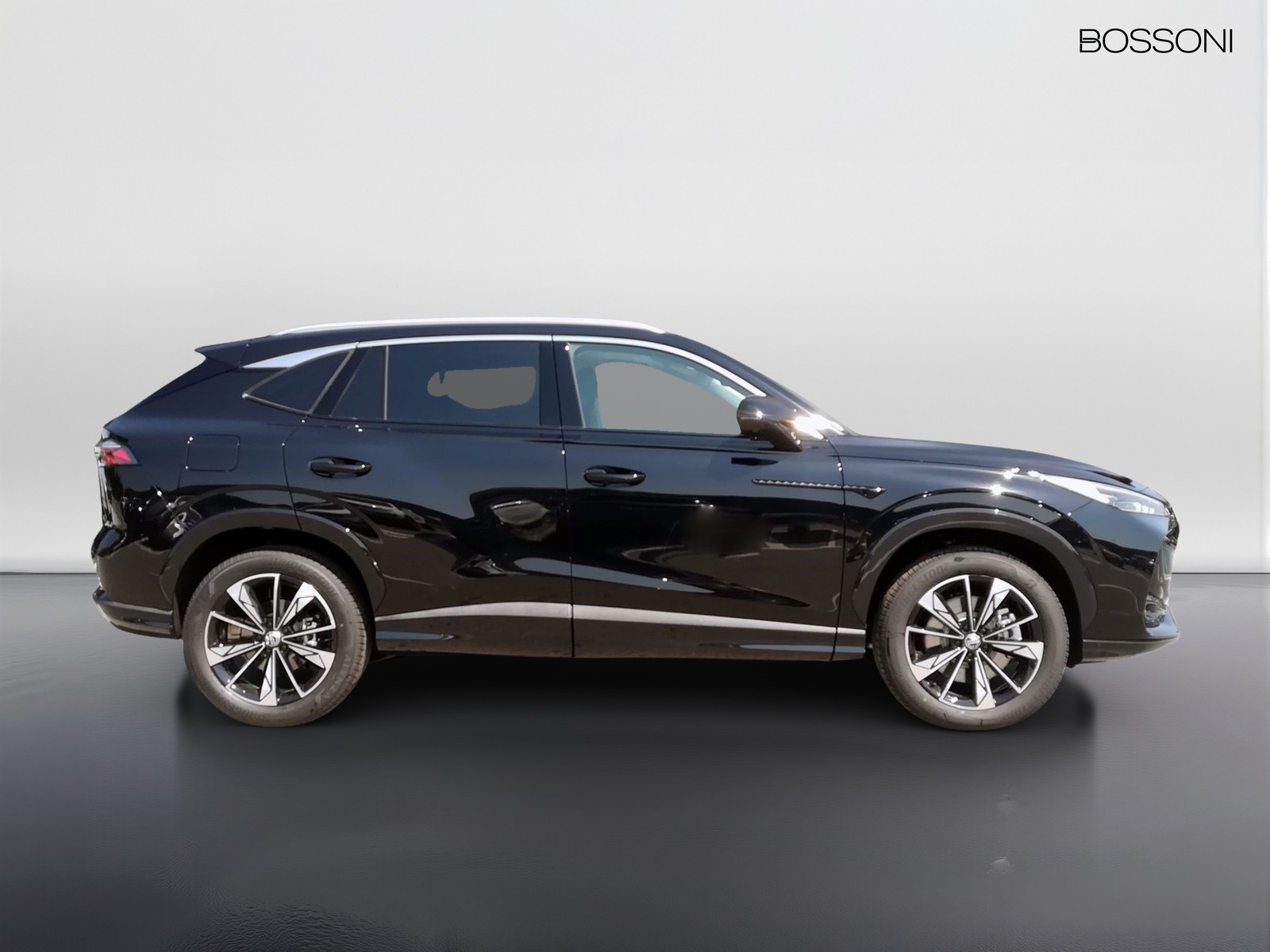 4 - Mg HS 1.5 hybrid+ luxury auto