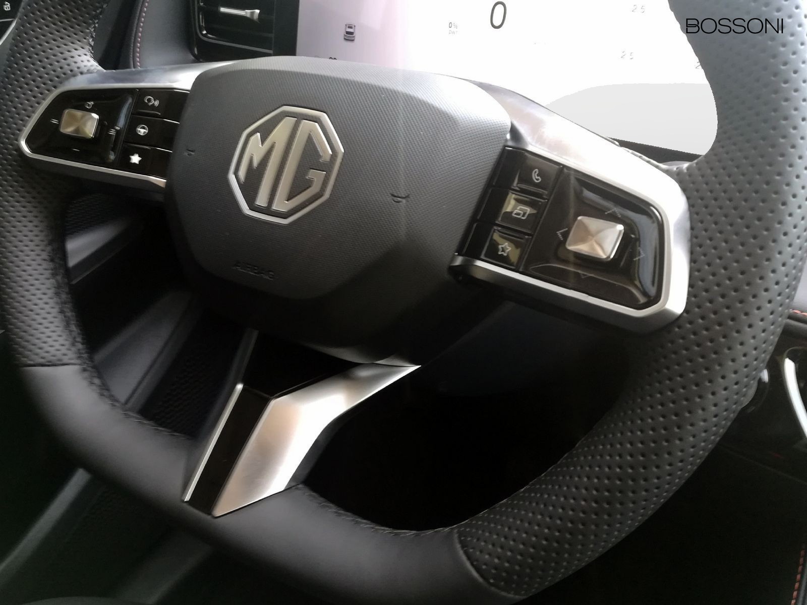 20 - Mg HS 1.5 hybrid+ luxury auto