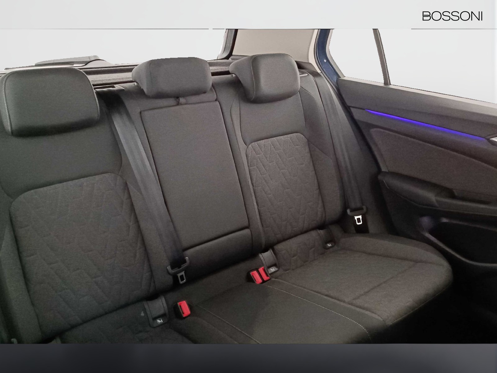 35 - Volkswagen Golf 2.0 tdi scr 115cv life