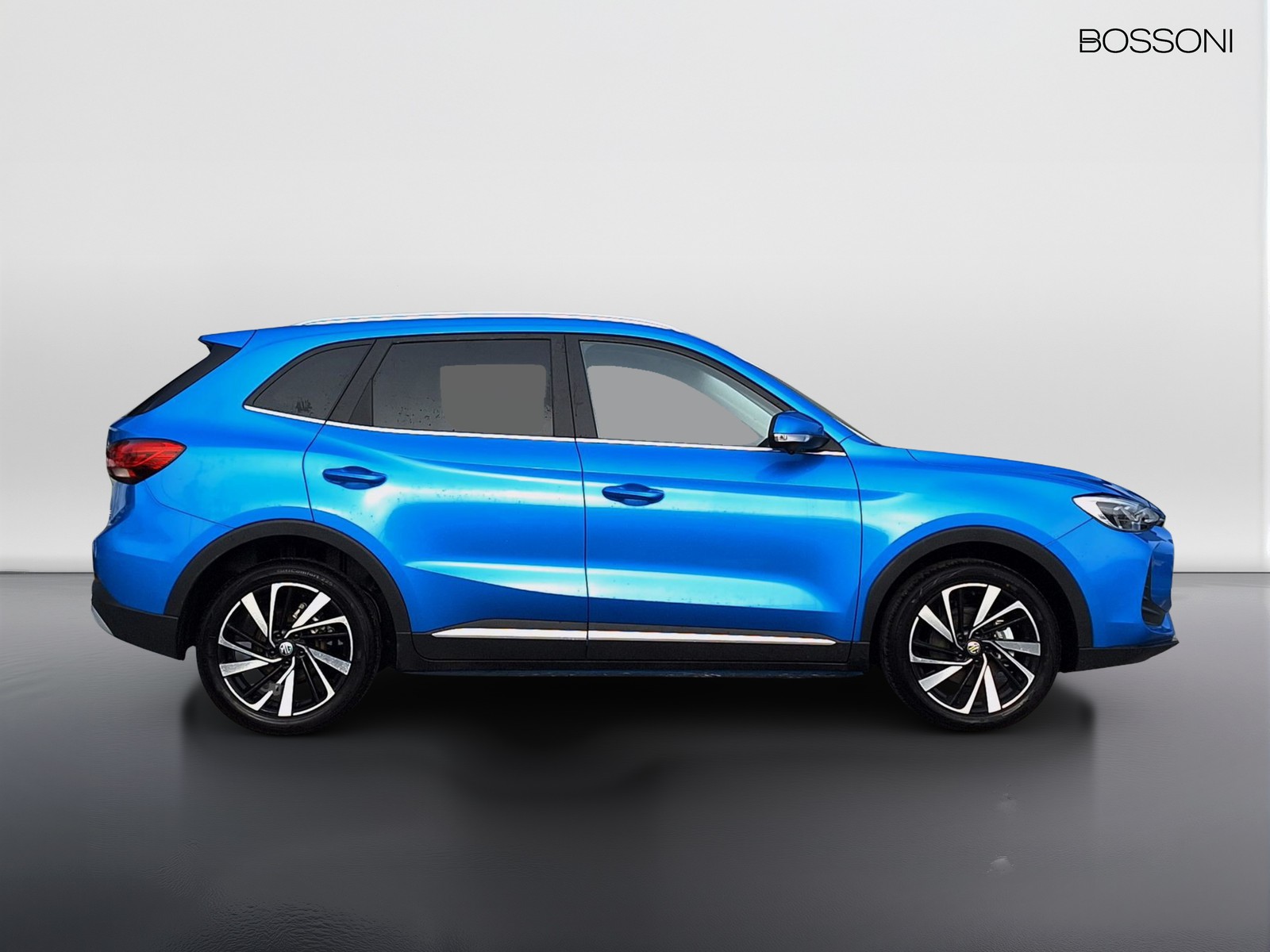 4 - Mg ZS 1.5 hybrid+ luxury auto