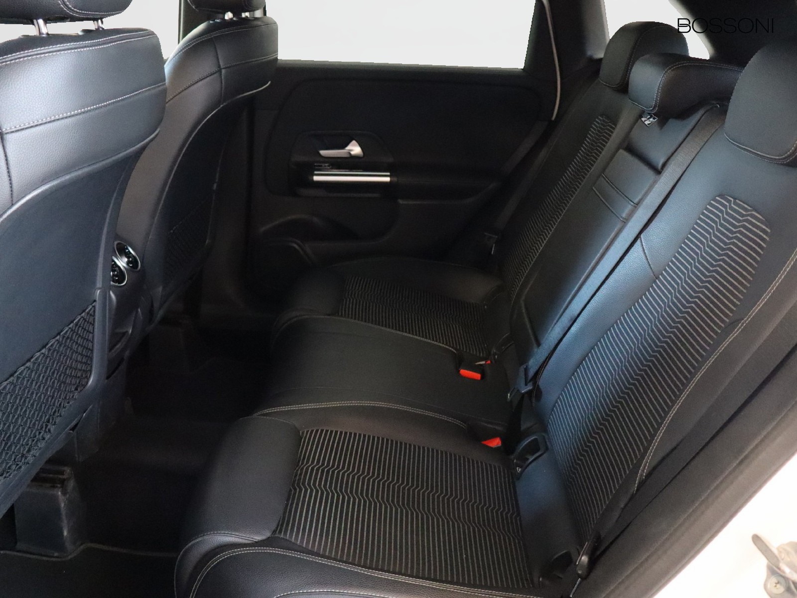 8 - Mercedes Classe B 180 d sport plus 7g-dct