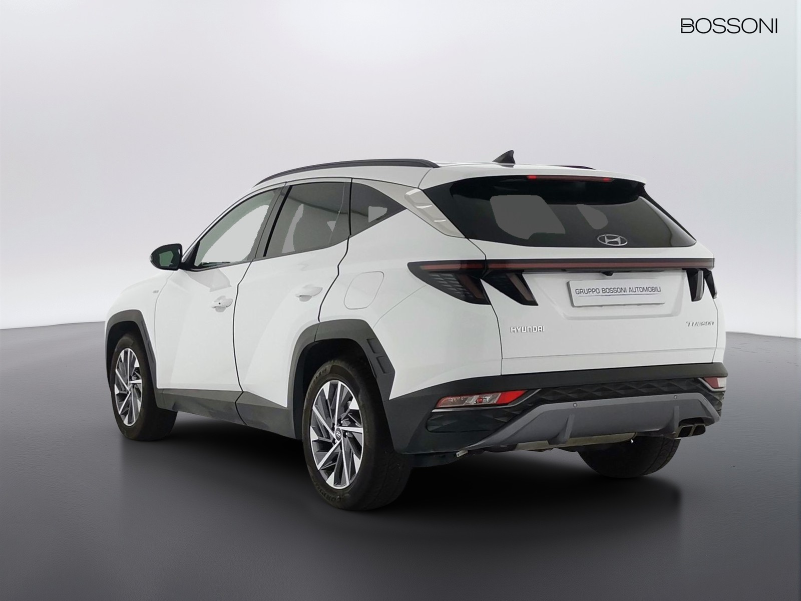 4 - Hyundai Tucson 1.6 t-gdi 48v xline 2wd dct