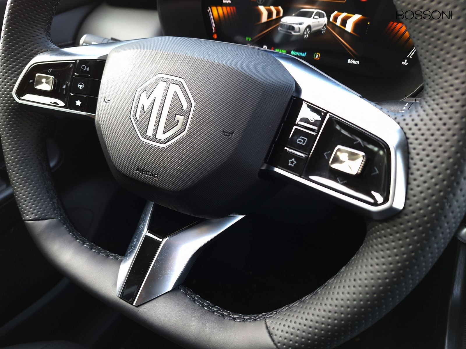 20 - Mg ZS 1.5 hybrid+ luxury auto