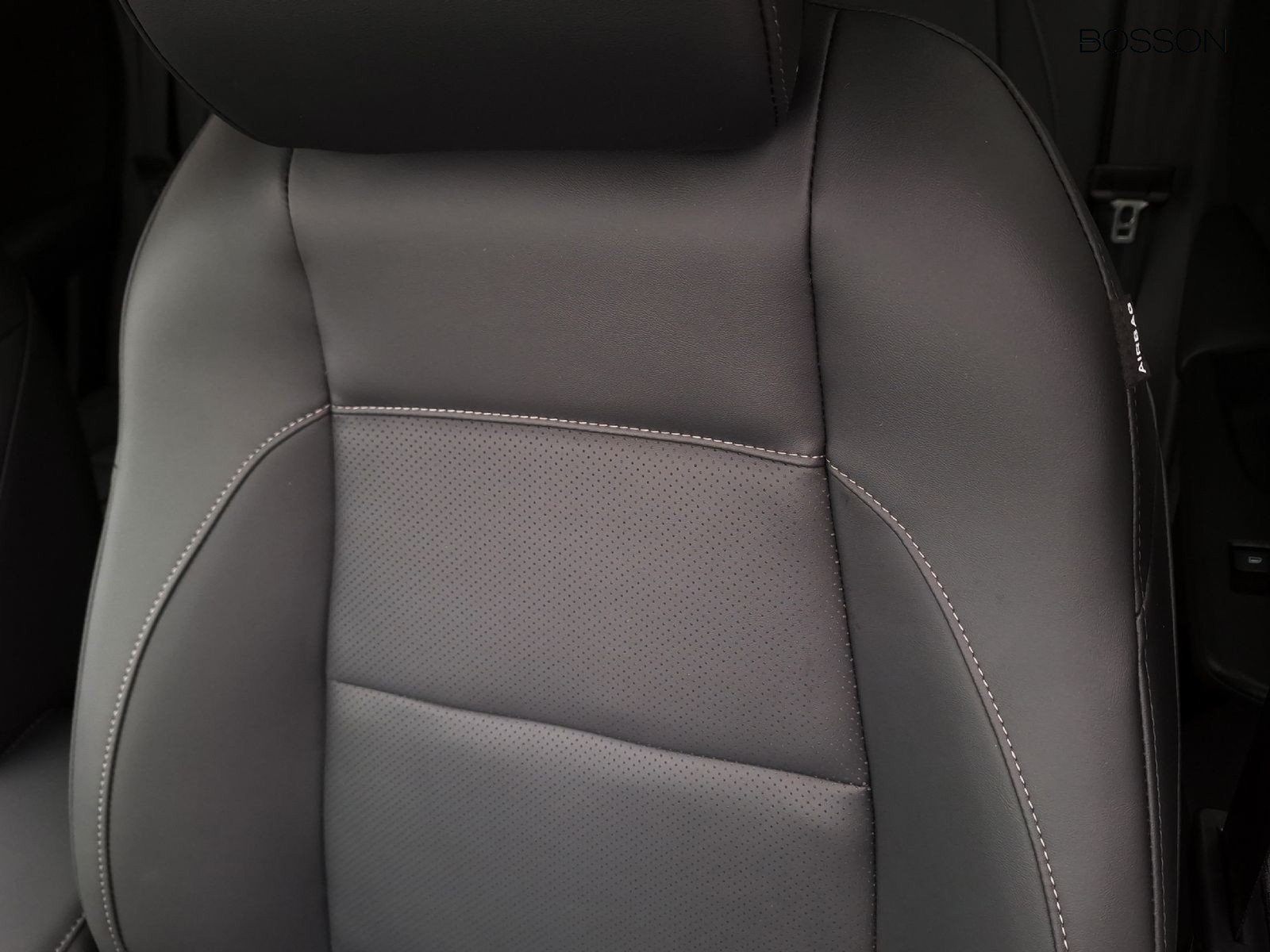 21 - Mg ZS 1.5 hybrid+ luxury auto