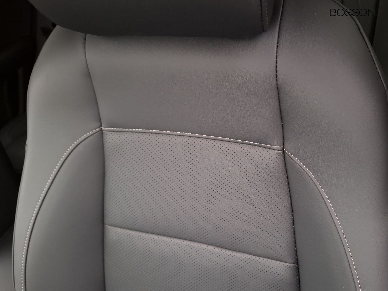 21 - Mg ZS 1.5 hybrid+ luxury auto