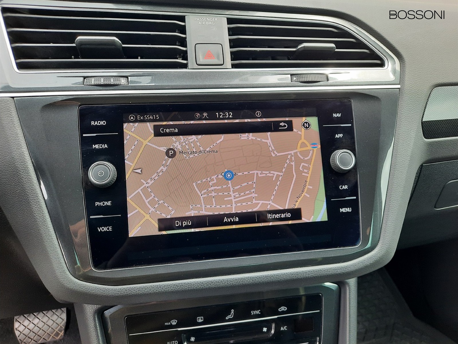11 - Volkswagen Tiguan 2.0 tdi scr 150cv elegance dsg