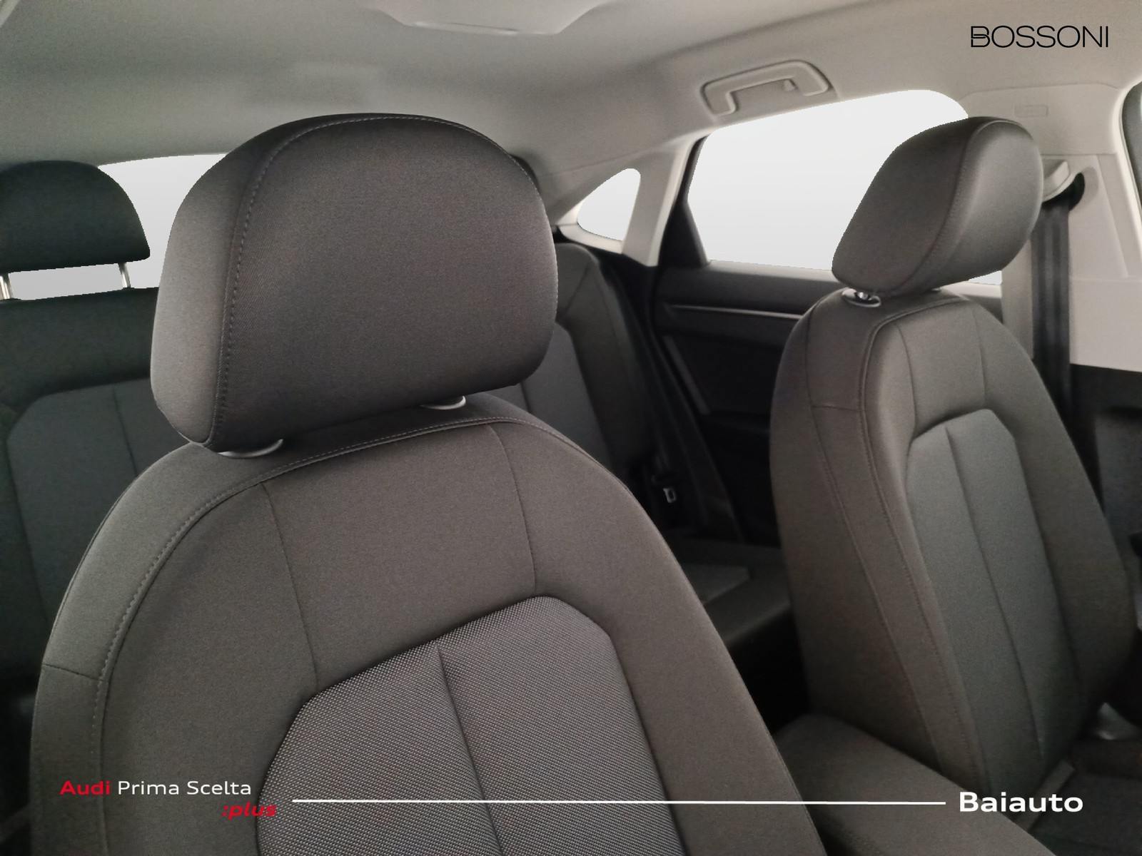 24 - Audi Q3 sportback 45 1.4 tfsi e business plus s tronic