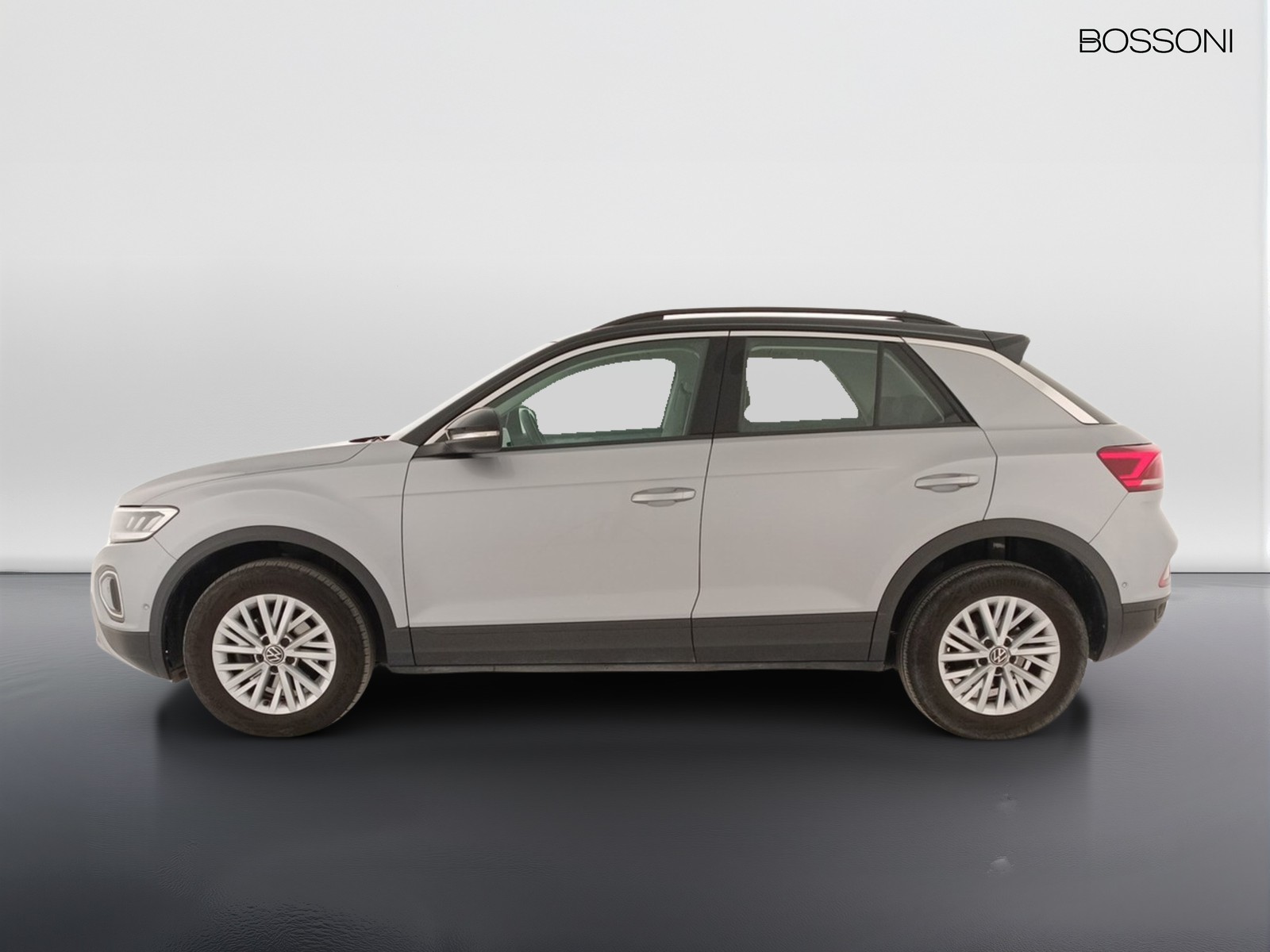 3 - Volkswagen T-Roc 1.0 tsi 110cv life