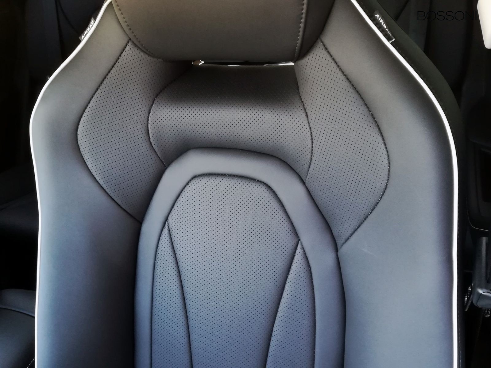 21 - Omoda 5 1.6 tgdi comfort 7dct