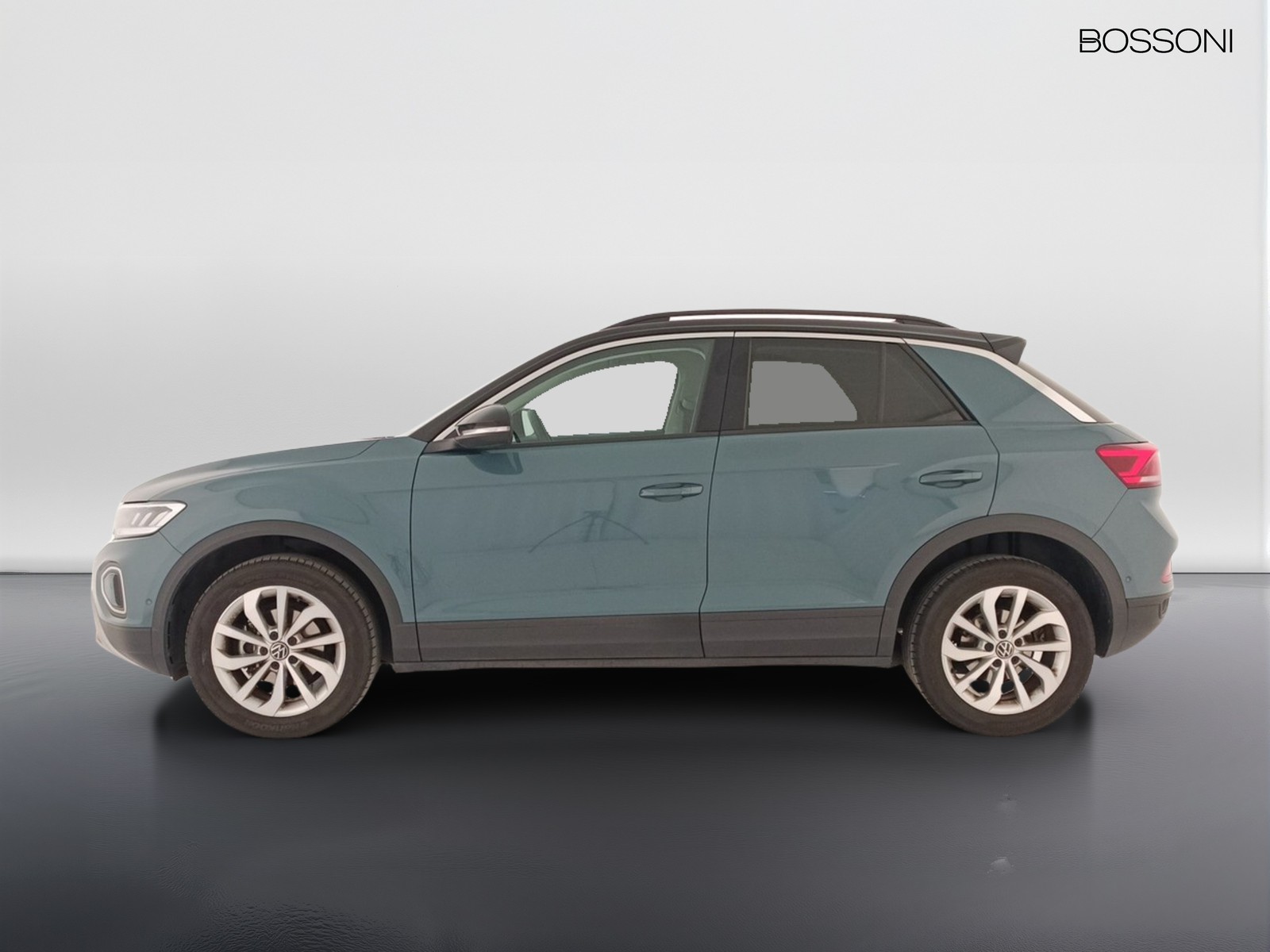 3 - Volkswagen T-Roc 1.5 tsi act edition plus dsg
